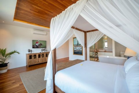 3 bedrooms Villa in Canggu, Badung, Indonesia No. 834 16