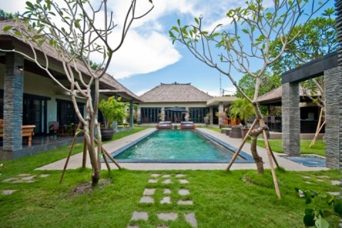 Вилла с 5 спальнями в Seminyak, Бадунг, Индонезия № 831 10
