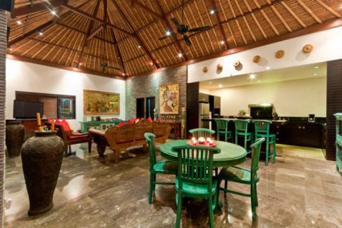 Вилла с 5 спальнями в Seminyak, Бадунг, Индонезия № 831 6
