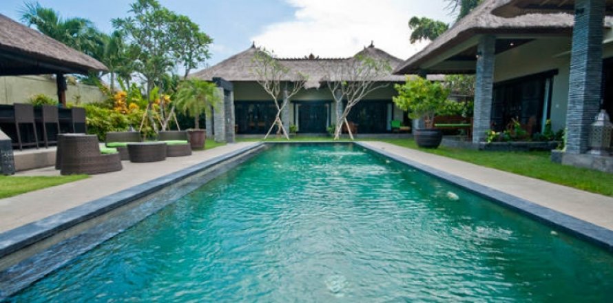 Вилла с 5 спальнями в Seminyak, Бадунг, Индонезия № 831