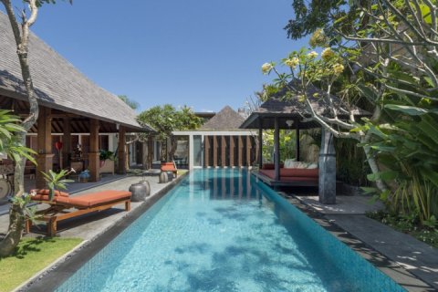 Вилла с 4 спальнями в Seminyak, Бадунг, Индонезия № 829