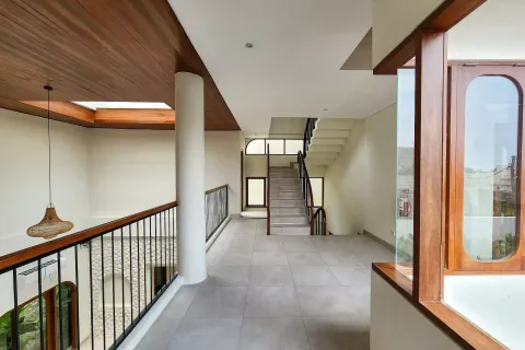 4 bedrooms Villa in Canggu, Badung, Indonesia No. 10308 18