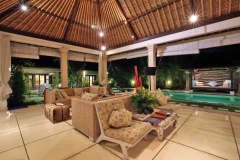 Вилла с 3 спальнями в Seminyak, Бадунг, Индонезия № 1026 5