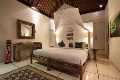 Вилла с 3 спальнями в Seminyak, Бадунг, Индонезия № 1026 22