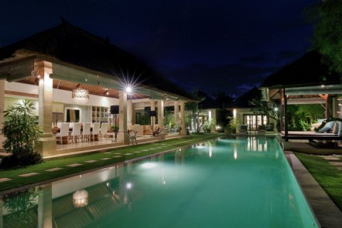 Вилла с 3 спальнями в Seminyak, Бадунг, Индонезия № 1026 12