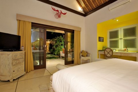 Вилла с 3 спальнями в Seminyak, Бадунг, Индонезия № 1026 16