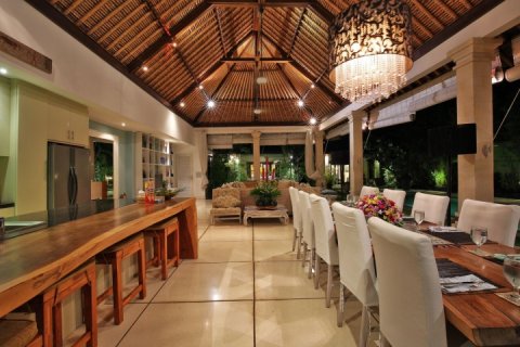 Вилла с 3 спальнями в Seminyak, Бадунг, Индонезия № 1026 8