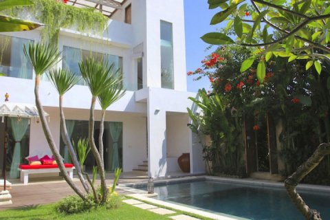Вилла с 4 спальнями в Seminyak, Бадунг, Индонезия № 1024 23