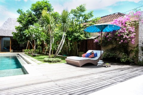 Вилла с 4 спальнями в Seminyak, Бадунг, Индонезия № 1024 3