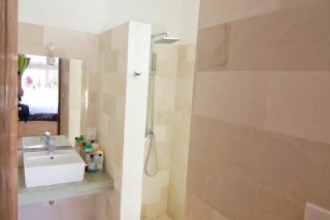 Вилла с 4 спальнями в Seminyak, Бадунг, Индонезия № 1024 10