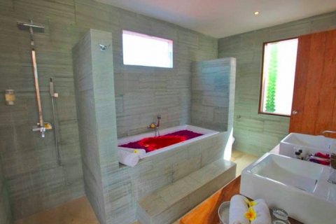 Вилла с 4 спальнями в Seminyak, Бадунг, Индонезия № 1024 15