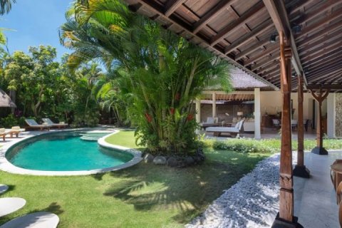 Вилла с 2 спальнями в Seminyak, Бадунг, Индонезия № 1027