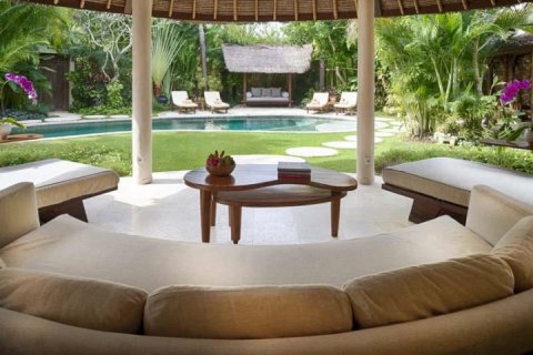 2 bedrooms Villa in Seminyak, Badung, Indonesia No. 1027 5