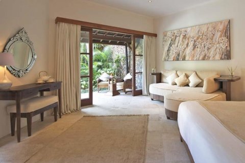 2 bedrooms Villa in Seminyak, Badung, Indonesia No. 1027 15