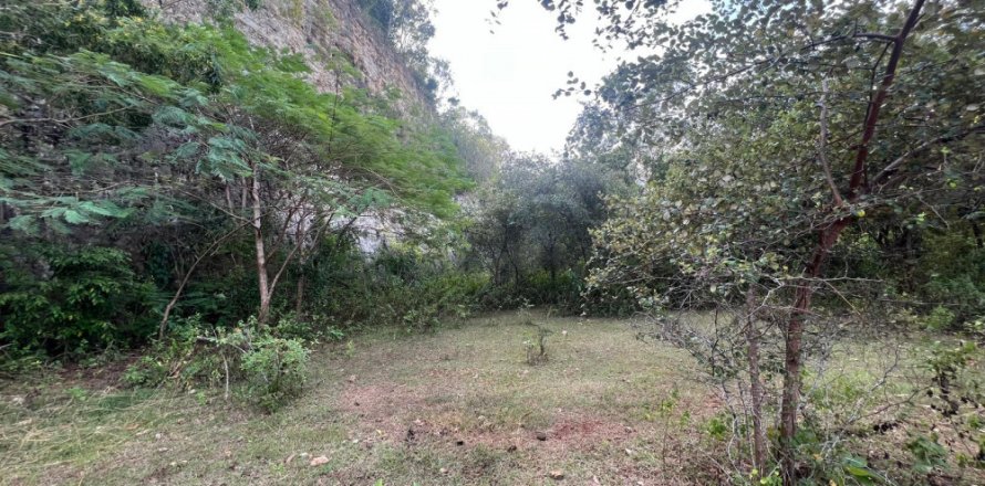 Land in Ungasan, Badung, Indonesia No. 11093
