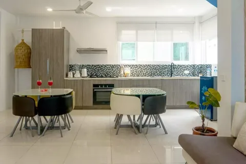 3 bedrooms Villa in Central Lombok, Indonesia No. 10398 7