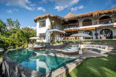 Вилла с 15 спальнями в Canggu, Бадунг, Индонезия № 320 17