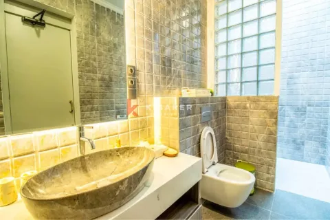 6 bedrooms Villa in Kuta, Badung, Indonesia No. 11970 14