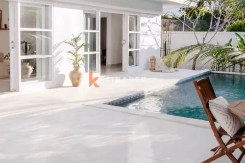 3 bedrooms Villa in South Kuta, Badung, Indonesia No. 11968