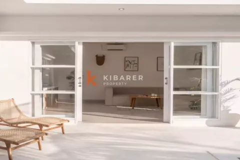 3 bedrooms Villa in South Kuta, Badung, Indonesia No. 11968 8