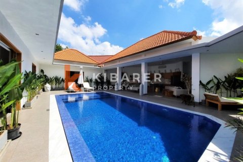 Вилла с 3 спальнями в Kerobokan, Бадунг, Индонезия № 12074 18