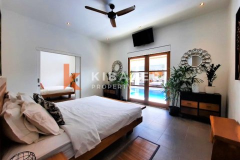 Вилла с 3 спальнями в Kerobokan, Бадунг, Индонезия № 12074 2