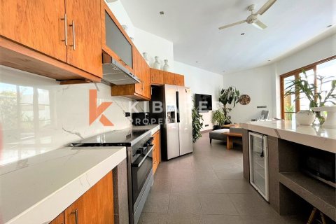 Вилла с 3 спальнями в Kerobokan, Бадунг, Индонезия № 12074 27