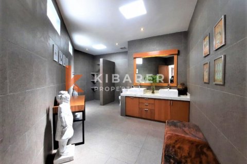 Вилла с 3 спальнями в Kerobokan, Бадунг, Индонезия № 12074 5