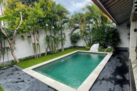 2 bedrooms Villa in Seminyak, Badung, Indonesia No. 11136 7