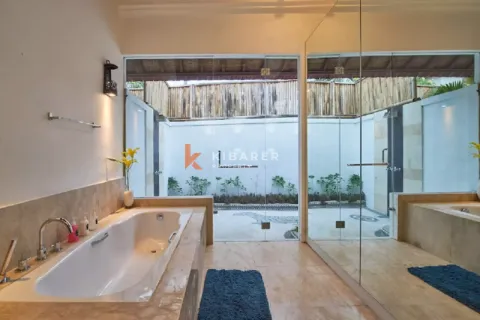 3 bedrooms Villa in Kerobokan, Badung, Indonesia No. 12837 14