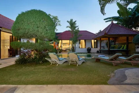 3 bedrooms Villa in Kerobokan, Badung, Indonesia No. 12837 7