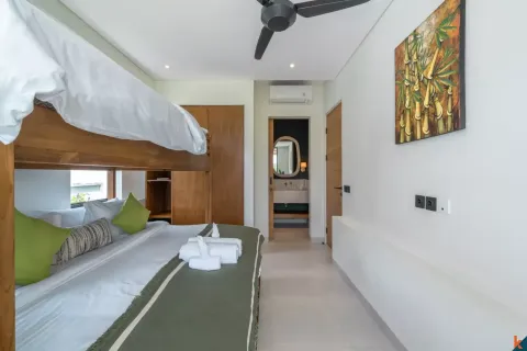 3 bedrooms Villa in South Kuta, Badung, Indonesia No. 13202 17