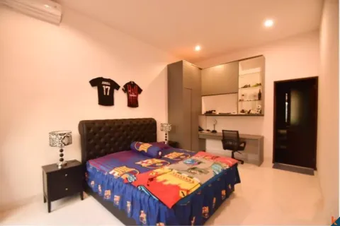 3 bedrooms Villa in Tibubeneng, Badung, Indonesia No. 11049 11