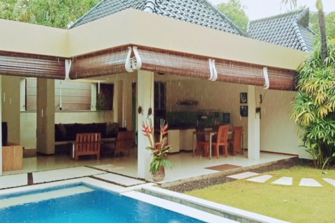 Вилла с 4 спальнями в Seminyak, Бадунг, Индонезия № 10304 20