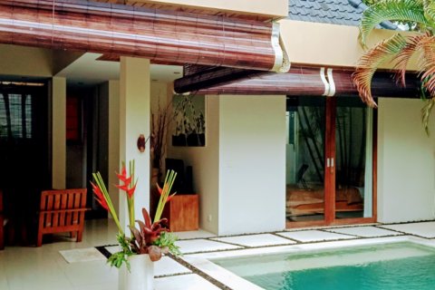 Вилла с 4 спальнями в Seminyak, Бадунг, Индонезия № 10304 4