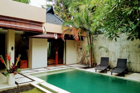 Вилла с 4 спальнями в Seminyak, Бадунг, Индонезия № 10304 5