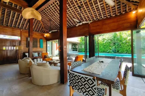 4 bedrooms Villa in Seminyak, Badung, Indonesia No. 12618 3