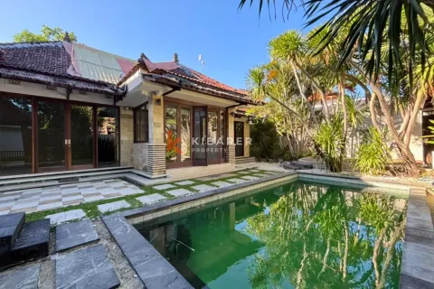 Вилла с 2 спальнями в Seminyak, Бадунг, Индонезия № 11722 2