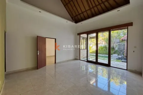 Вилла с 2 спальнями в Seminyak, Бадунг, Индонезия № 11722 17