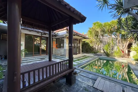 2 bedrooms Villa in Seminyak, Badung, Indonesia No. 11722