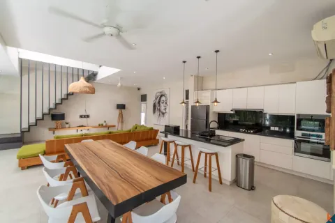 Вилла с 4 спальнями в Seminyak, Бадунг, Индонезия № 10258 10