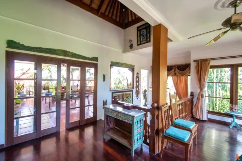 4 bedrooms Villa in Seminyak, Badung, Indonesia No. 10256 16