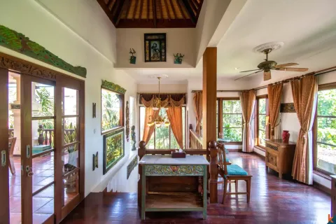 4 bedrooms Villa in Seminyak, Badung, Indonesia No. 10256 24