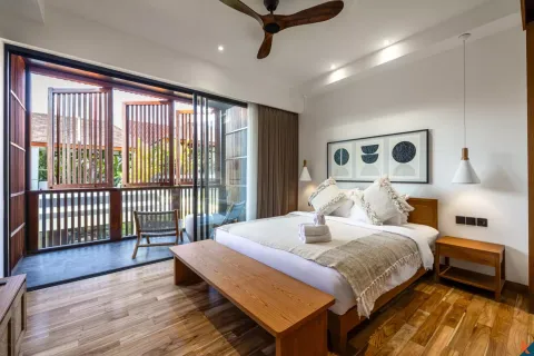 4 bedrooms Villa in Canggu, Badung, Indonesia No. 10255 6