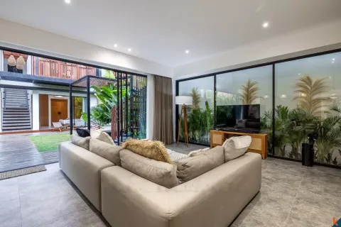 4 bedrooms Villa in Canggu, Badung, Indonesia No. 10255 4