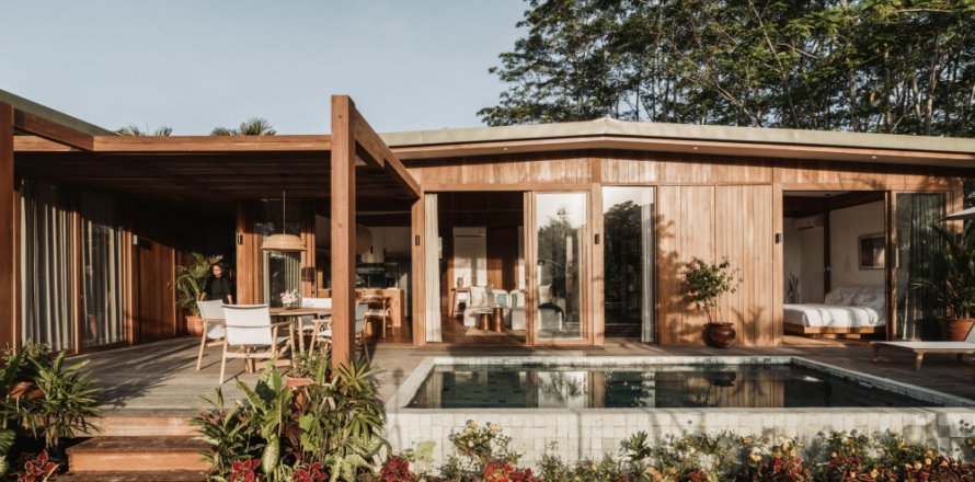 5 bedrooms Villa in Mengwi, Badung, Indonesia No. 11117