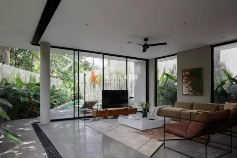 2 bedrooms Villa in Canggu, Badung, Indonesia No. 12104 2