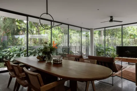 2 bedrooms Villa in Canggu, Badung, Indonesia No. 12104 10