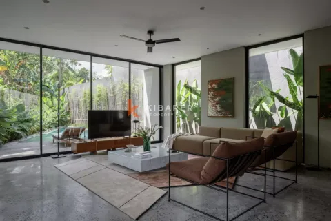 2 bedrooms Villa in Canggu, Badung, Indonesia No. 12104 4