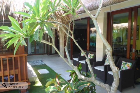 6 bedrooms Villa in Canggu, Badung, Indonesia No. 122 17
